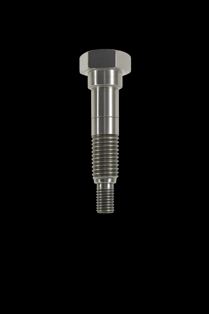 Hub arm pitch crank shaft